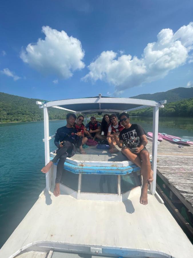Floating Paradise Ilhas Karimunjava Exterior foto