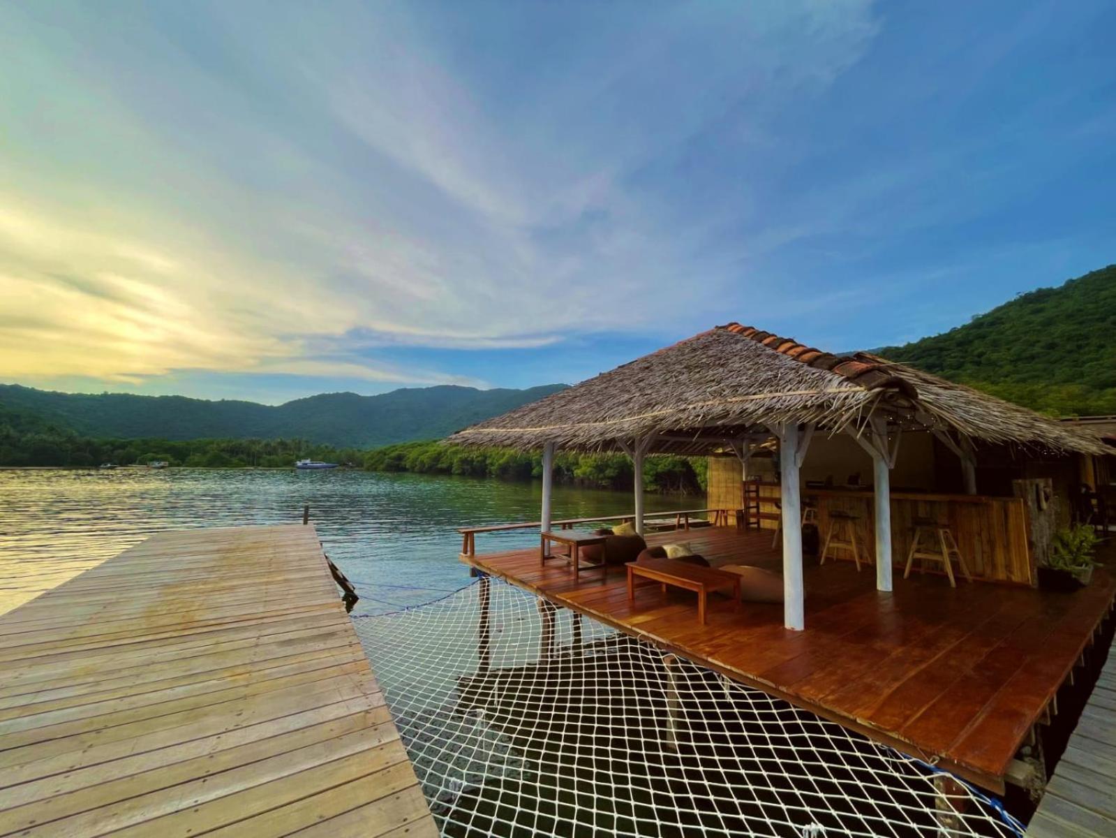 Floating Paradise Ilhas Karimunjava Exterior foto