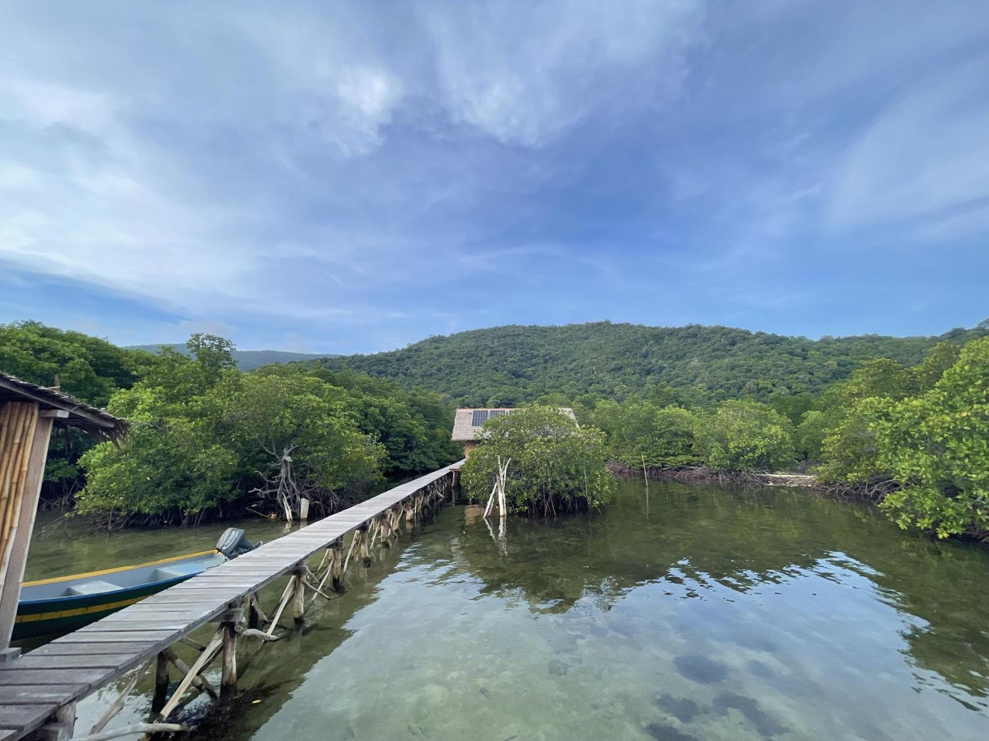 Floating Paradise Ilhas Karimunjava Exterior foto