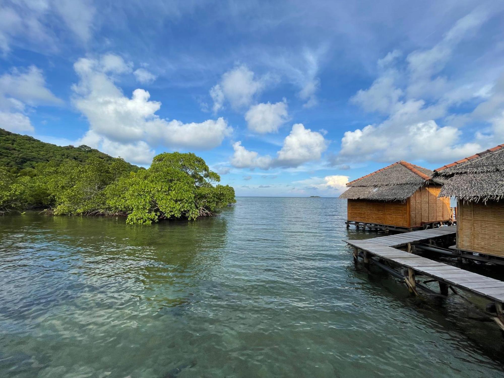 Floating Paradise Ilhas Karimunjava Exterior foto